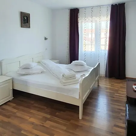 Casa Sunshine Pensión 3*
